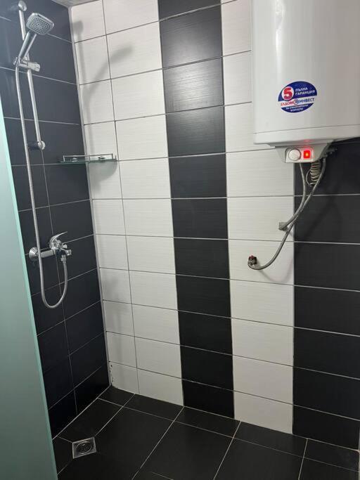 Лудогорско Бижу Razgrad Ngoại thất bức ảnh